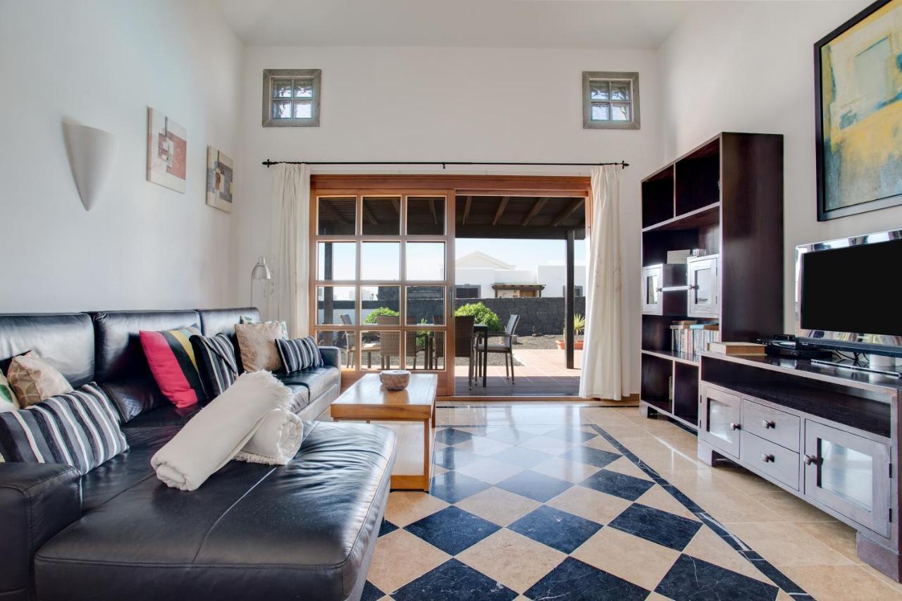 Casa Violeta Villa Playa Blanca  Ngoại thất bức ảnh