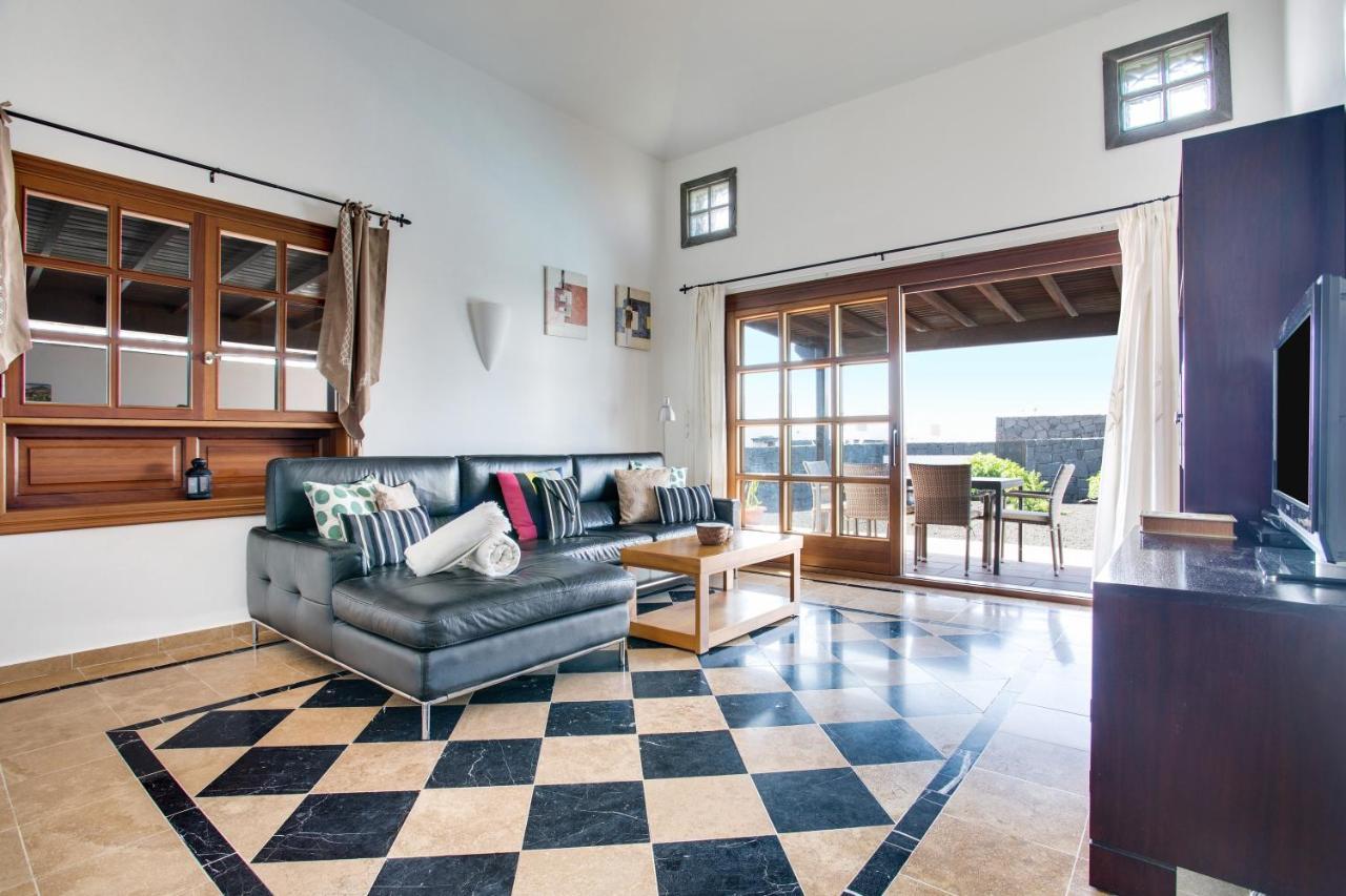Casa Violeta Villa Playa Blanca  Ngoại thất bức ảnh